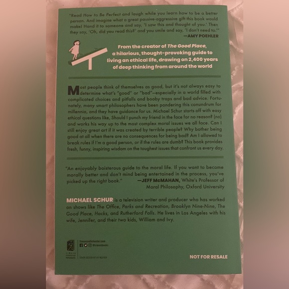 How to be perfect book - Picture 2 of 2